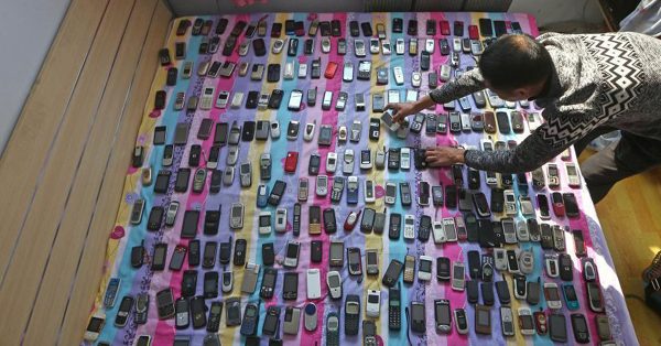 Man collects 3,000 mobile phones of different models in 18 years