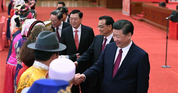 Xi attends gathering with ethnic minority lawmakers, political advisors