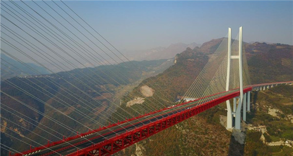 Words highest bridge opens in southwest China