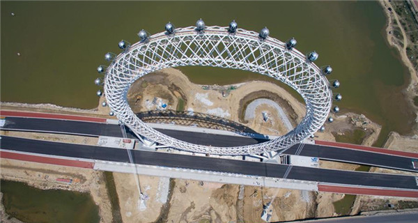 Aerial photo of centerless ferris wheel in E China