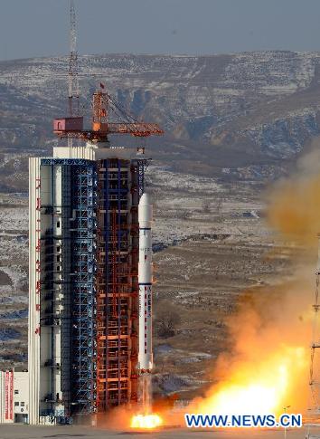 China successfully launched the Ziyuan III satellite Monday from the Taiyuan Satellite Launch Center in northern Shanxi province. (Xinhua Photo)