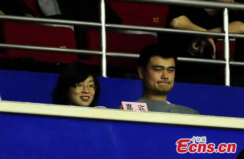 Yao and his wife.