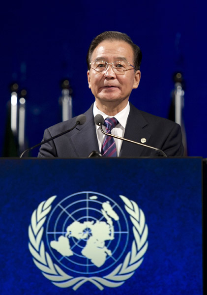 Chinese Premier Wen Jiabao delivers a speech at the UN Conference on Sustainable Development (Rio+20 summit) in Rio de Janeiro, Brazil, June 20, 2012. (Xinhua/Li Xueren) 
