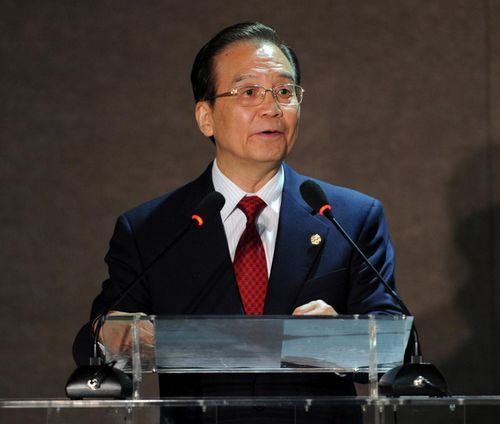 Chinese premier Wen Jiabao speaks at a high-level meeting dedicated to LDCs on the sidelines of Rio+20 summit in Rio De Janeiro on Thursday. [Photo/Xinhua]