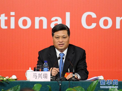 China says its preparing to launch and land its Change 3 satellite on the moon by the second half of next year. General Manager of China Aerospace Science and Technology Corporation, Ma Xing-rui, made the statement in a group interview at the 18th Party Congress. 