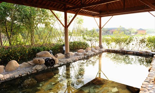 The outdoor hot spring site in Songjiang district is the first of its kind in Shanghai Photo: Courtesy of Xuelang Lake Resort 