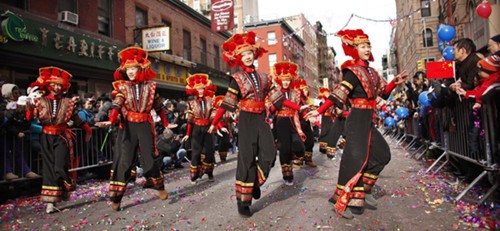 Revellers dancing at the Chinese New Year parade in New York's Chinatown earlier this year. [Photo/Agencies]