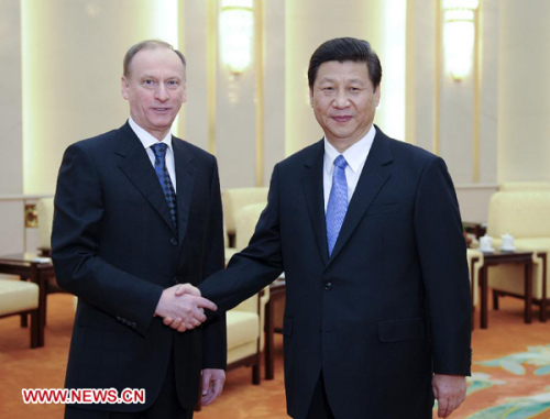 Xi Jinping (R), general secretary of the Communist Party of China Central Committee, meets with Russian Security Council Secretary Nikolai Patrushev in Beijing, capital of China, Jan. 8, 2013. (Xinhua/Zhang Duo)
