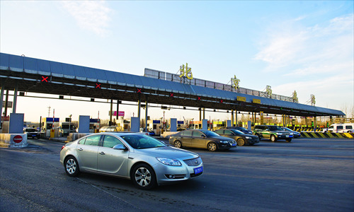 Bailu toll gate on the Beijing-Shenyang Expressway in Chaoyang district Thursday. Photo: Li Hao/GT 