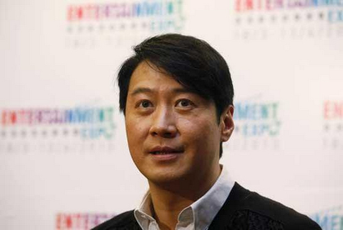 Hong Kong actor Leon Lai appears at the news conference on the annual Entertainment Expo inHong Kong Tuesday, Feb. 26, 2013. 