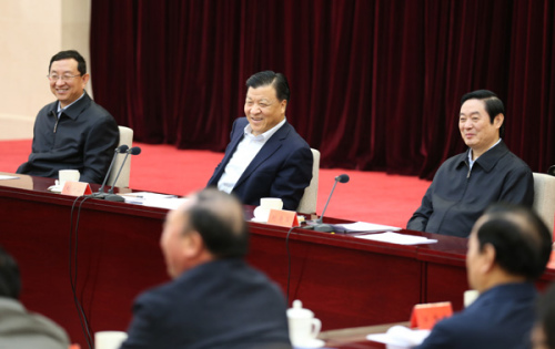 Liu Yunshan (C), a member of the Standing Committee of the Communist Party of China (CPC) Central Committee and member of the Secretariat of the CPC Central Committee, attends a symposium about promoting the spirit of Chinese dream which is widely understood as the renewal of the Chinese nation, in Beijing, capital of China, April 8, 2013. (Xinhua/Yao Dawei) 