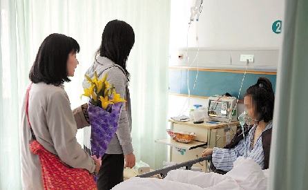The 51-year-old Jia has been moved to ordinary ward after being treated for H7N9 infection in a hospital in Zhejiang Province.