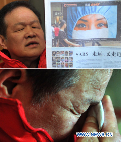 This combined photo take on April 8, 2013 shows Fang Bo holding an outdated newspaper issued during the time when SARS was epidemic (top) and he weeps while being reminded of the hard time with SARS. (Xinhua/Li Wen)