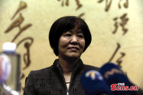 Lang Ping attends a press conference held in Beijing, April 25, 2013. China's National Volleyball Administrative Center under the General Administration of Sport announced the appointment of Lang Ping as the new Head Coach of the Chinese national women's volleyball team on Thursday. [Photo: Osports] 
