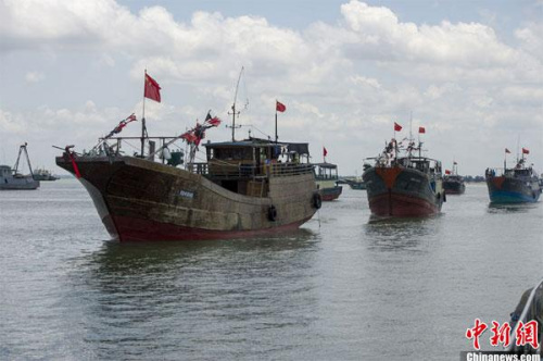 A fleet of 32 Chinese fishing boats has arrived in waters off Nansha Islands in the South China Sea, after a 7-day voyage. (CNS Photo)