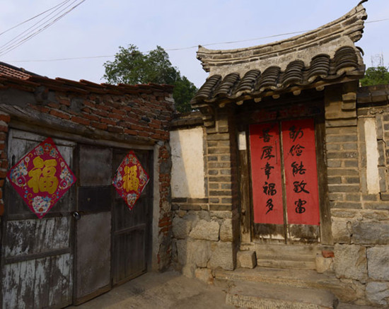 The home of Wang Yaping is seen in Zhanggezhuang village, Shandong province. [Photo by Ju Chuanjiang/China Daily]