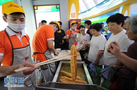 In recent years, China has faced serious food safety problems, including scandals involving meat, milk, water, and wine.