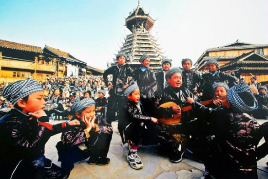 The ethnic Dong peoples tradition of passing on culture and knowledge through music is exemplified by their Grand Song. It was included in UNESCOS list of intangible cultural heritages in 2009, but its continued existence is far from secure. 