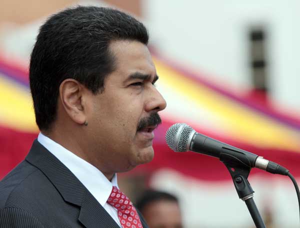 Venezuela's President Nicolas Maduro speaks during a ceremony at the military academy in Caracas, in this July 11, 2013 handout photo provided by Miraflores Palace.[Photo/Agencies]