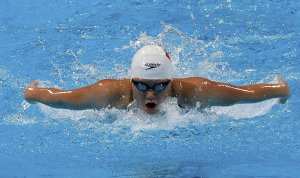 China's Ye Shiwen swims in the women's 200m individual medley semifinal during the World Swimming Championships at the Sant Jordi arena in Barcelona, July 28, 2013. [Photo/Agencies]