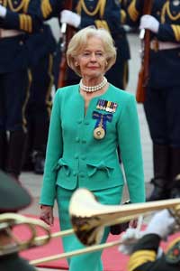 Governor-General of Australia Quentin Bryce attends her welcoming ceremony in Beijing on Thursday.[WU ZHIYI / China Daily]