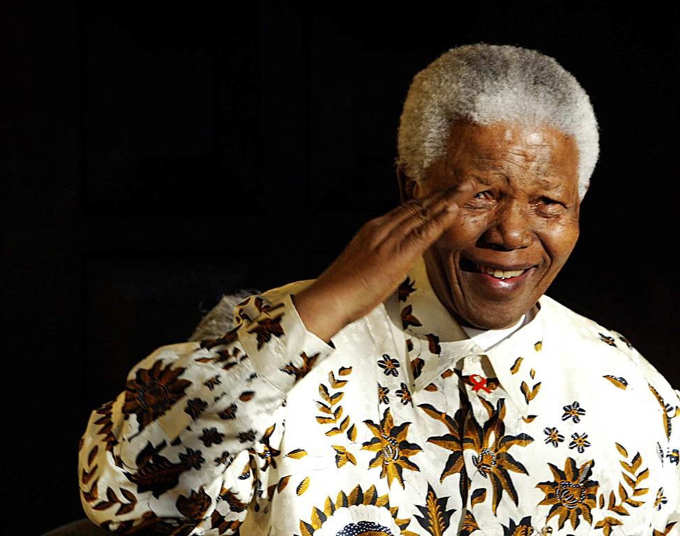 Nelson Mandela dies at age of 95