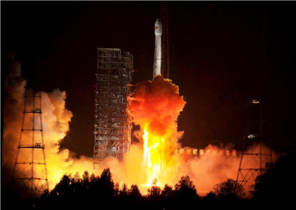A Bolivian communications satellite is launched from the Xichang Satellite Launch Center(XSLC), southwest China's Sichuan Province, Dec. 21, 2013. China successfully sent a Bolivian communications satellite into orbit with its Long March-3B carrier rocket at 0:42 a.m.(Beijing Time) Saturday. [Photo/Xinhua]