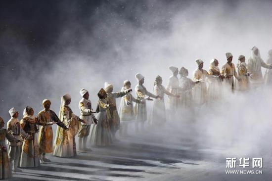 2014 Winter Olympics kick off with grand opening