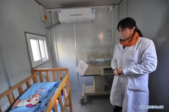 Photo taken on Dec. 11, 2013 shows the interior of the baby hatch in Nanjing, capital of east China's Jiangsu Province. [Photo: Xinhua]