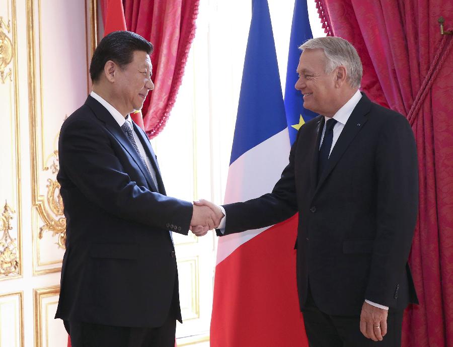 Xi calls for closer China-France cooperation