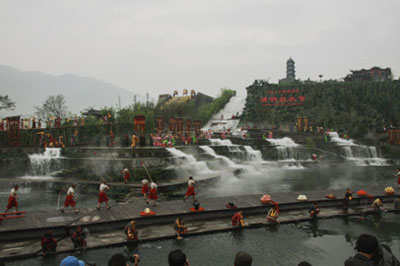 A landscape show performed during the festival.[Photo for chinadaily.com.cn]