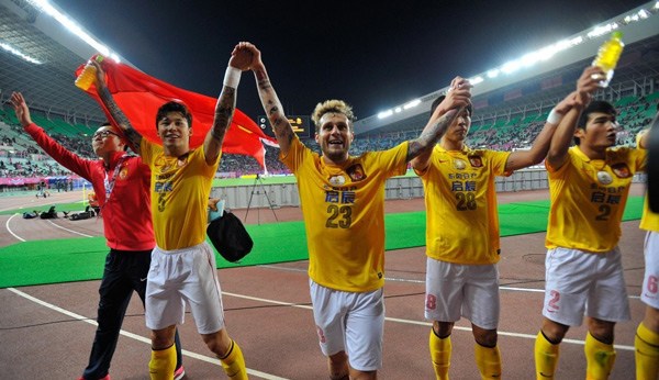 Guangzhou Evergrande thrash Osaka 5-1