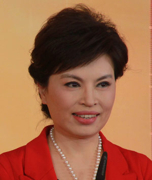 Li Ruiying, CCTV news anchorwoman 