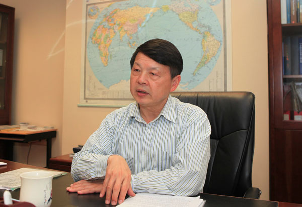 Zhou Xiaoming, minister counselor with the economic and commercial office at the Chinese embassy in London. [Photo by Cecily Liu]