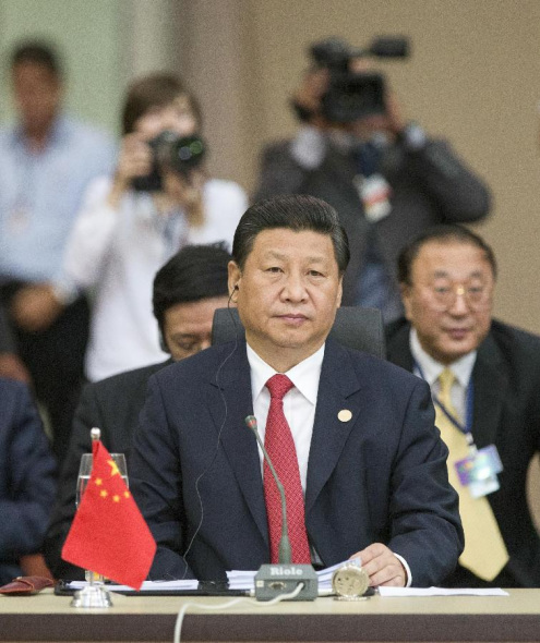 Chinese President Xi Jinping (front) attends the sixth BRICS summit in Fortaleza, Brazil, July 15, 2014. (Xinhua/Li Xueren)