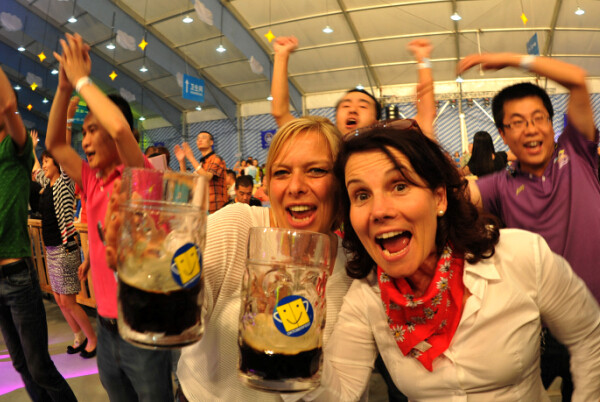 Revellers enjoy beer at last year��s Munich Beerfest in Beijing. [Photo provided to China Daily]