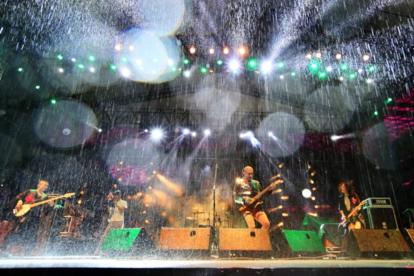 Second Hand Rose, one of the rock bands under Modern Sky, performs at the Strawberry Music Festival this year. Li Lewei / China Daily