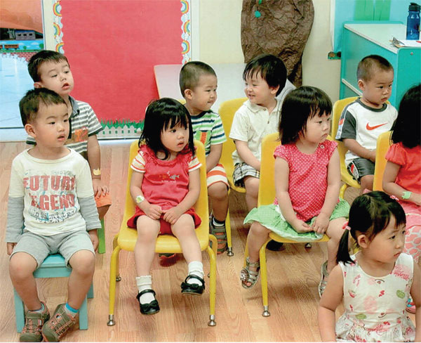 Chinese American kids learn Chinese in a local pre-school which provides Chinese immersion program in Cupertino, California. Provided to China Daily