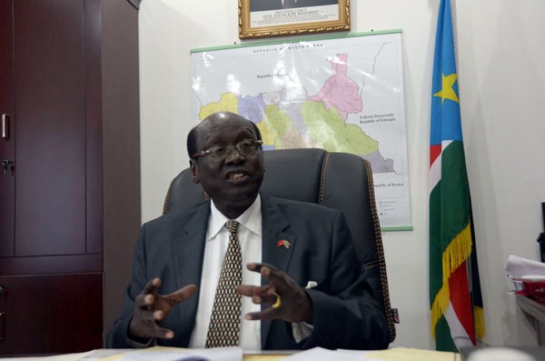 Marial Benjamin, foreign minister of S. Sudan, receives an exclusive interview from Peoples Daily Online on Aug. 20, 2014. (Peoples Daily Online/Zhang Yuan)