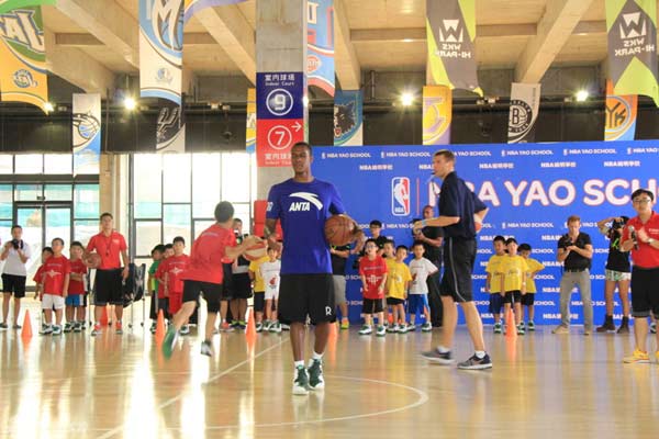 Rajon Rondo is in Beijing -- teaming up with the NBA Yao School at the Wukesong Basketall Stadium.