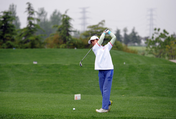 Favorite sports for Chinese wealthy also include golf, riding horses and sailing.[Photo/China Daily]   