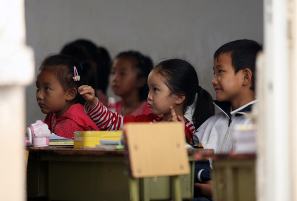 Students in a class at the Panjiayu Hope Elementary School. Wang Zhuangfei / China Daily 