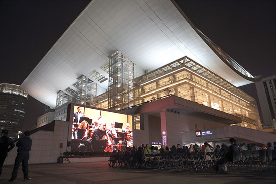 After months of renovation and upgrades, Shanghai's Grand Theater has finally reopened to the public, after being fitted with some state of the art equipment, and climate-friendly technology.