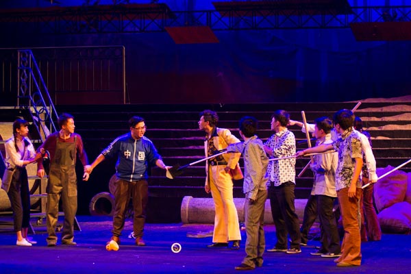 Photos show scenes from the popular drama Young and Bloody, which is adapted from Kong Ergou's successful online novel, Once Upon A Time in the Northeast. Photo provided to China Daily