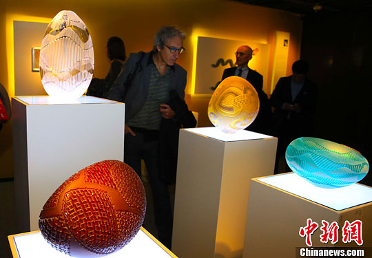 This is the first time that France's largest federation of craft professionals is putting on a show in China.