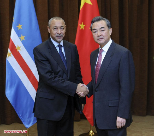 Chinese Foreign Minister Wang Yi (R) meets with Cape Verde's Foreign Minister Jorge Tolentino in Beijing, capital of China, Dec 2, 2014. (Xinhua/Zhang Duo)