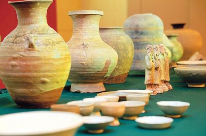 Some of the confiscated cultural relics on display at yesterdays ceremony.  Huang Shangshang