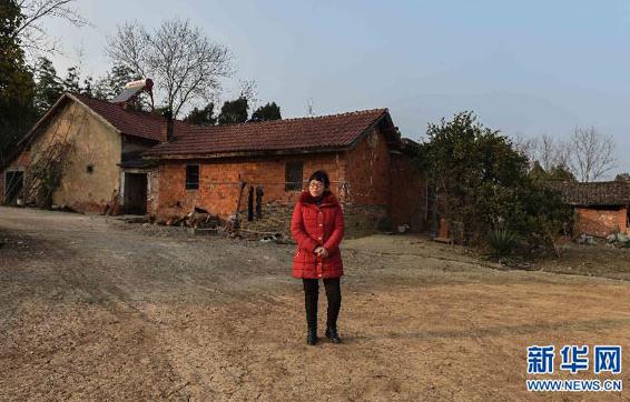 Chinese farmer Yu Xiuhua has been praised as China's Emily Dickinson by the media. [Photo/Xinhua]  