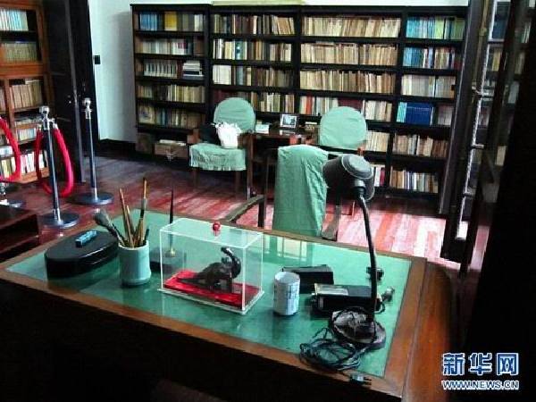 Internal display of Ba Jin's former residence. [Photo/Xinhua] 