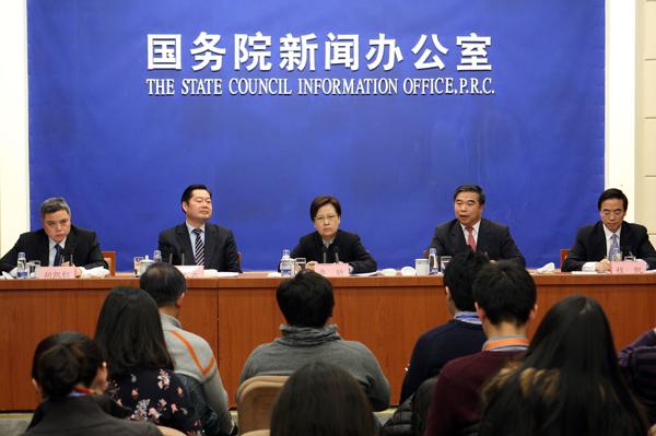 The State Councils weekly policy briefing on Jan 30 in Beijing.[Photo by Wang Zhuangfei/China Daily]